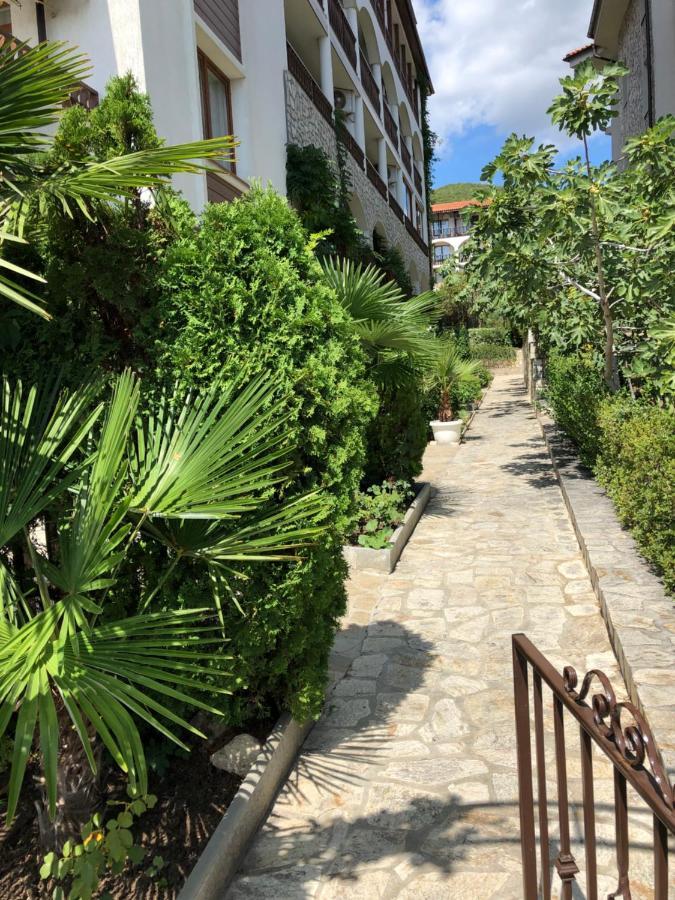 Fregata Complex Marina Apartment Sveti Vlas Bagian luar foto